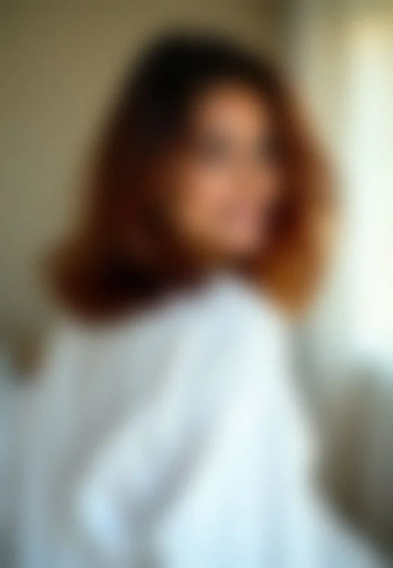 Ulla, 35