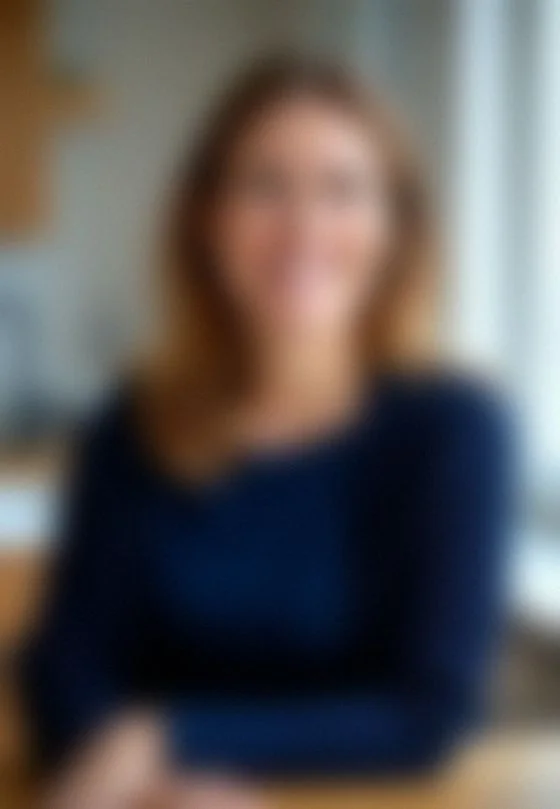 Lene, 33