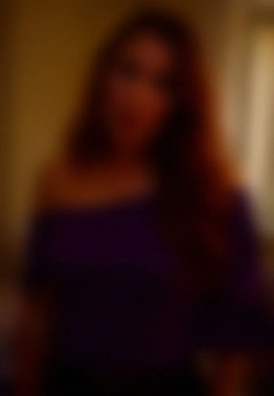 Nina, 30