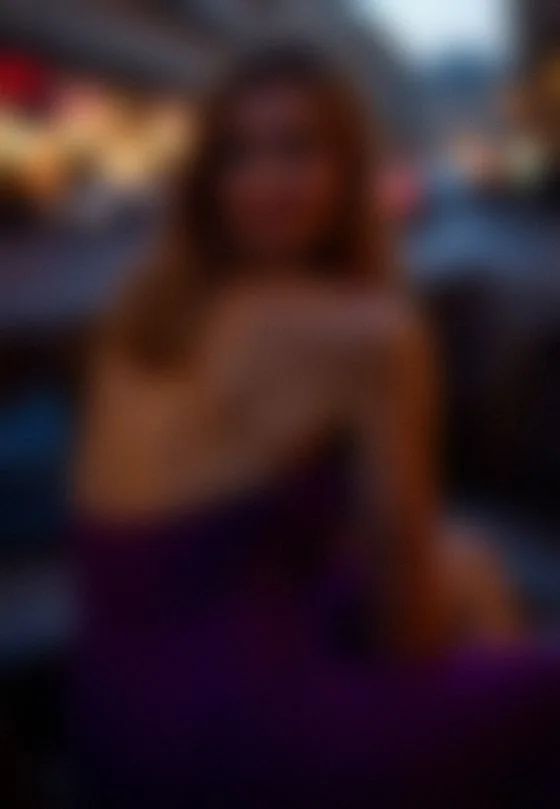 Camilla, 33